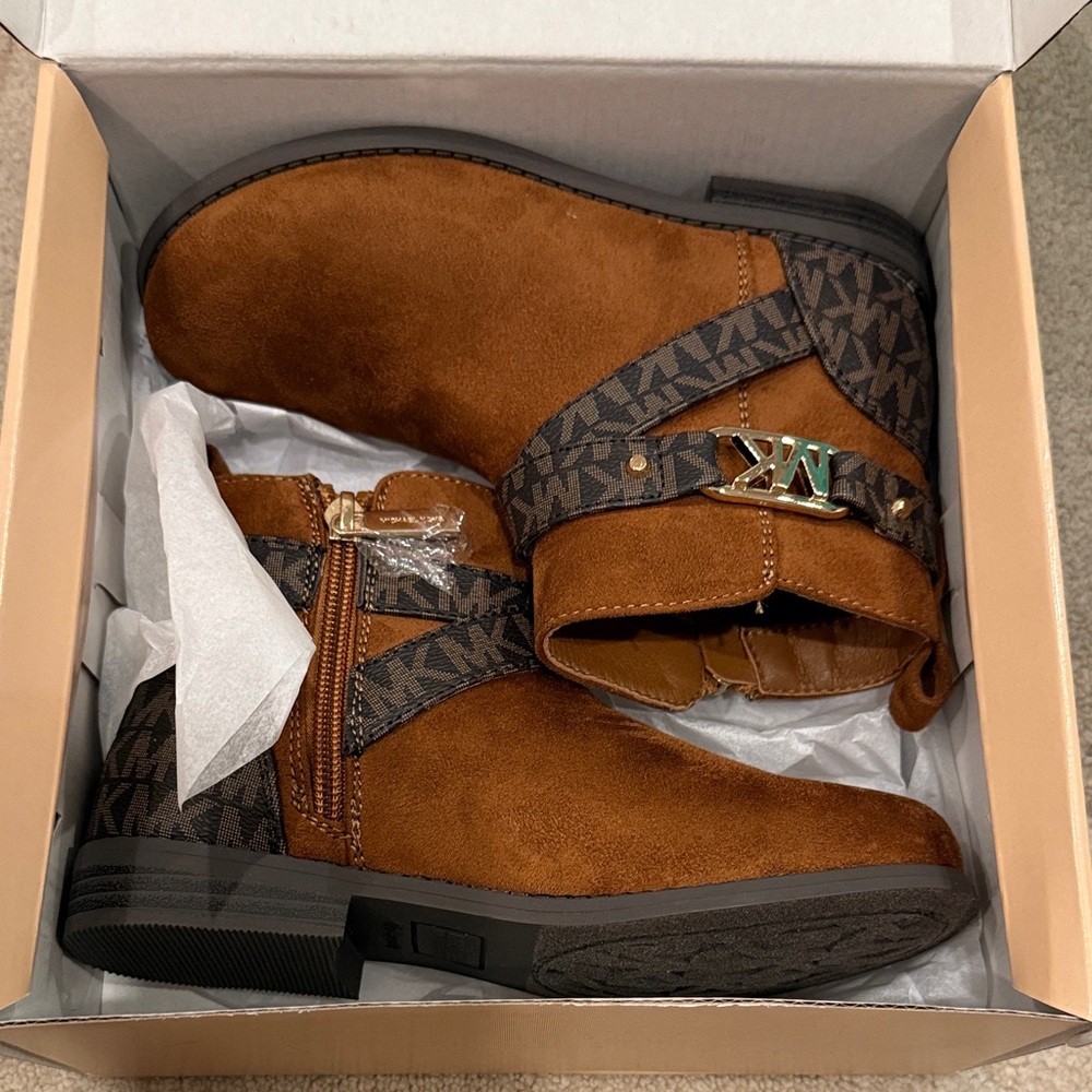 MICHAEL Michael Kors Brown Kids Boots